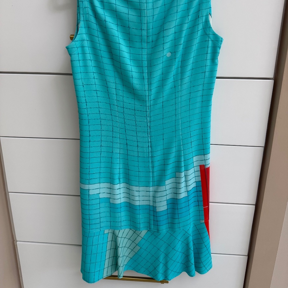 Sleeveless dress by Akris Punto, size 6 - Picture 3 of 3